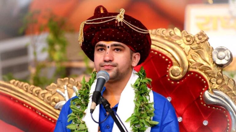 धीरेंद्र कृष्‍ण शास्त्री ने दिया कुछ ऐसा बयान