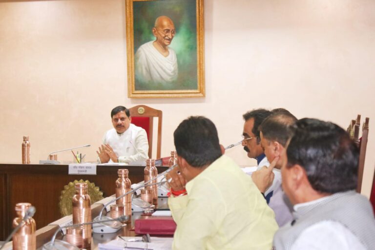 मोहन सरकार की हो रही किरकिरी, अब तक मंत्रियों को नहीं दे पाए प्रभार