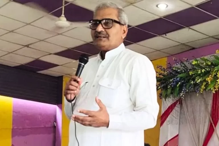 ‘कांग्रेस में दम है तो मुझे चौराहे पर जिंदा जलाकर दिखाएं’- बीजेपी सांसद के बयान से हड़कंप