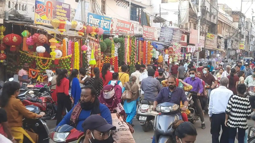 Clouds will prevail in MP on Dhanteras, rain alert in 17 districts including Rewa-Shahdol