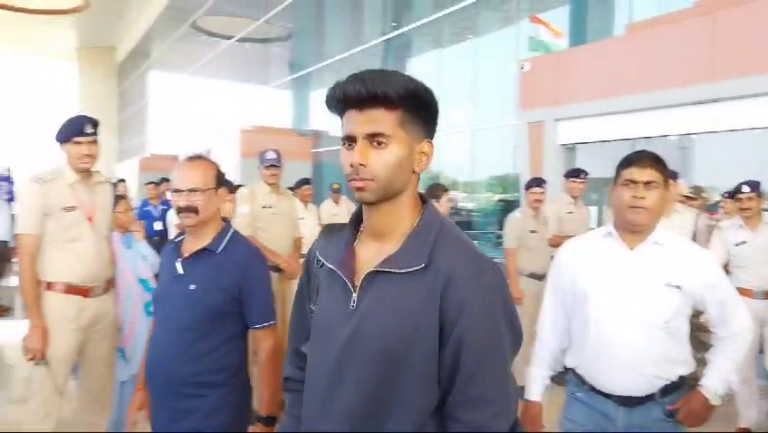 IND Vs BAN T20 Match: भारतीय टीम के खिलाड़ी पहुंचे ग्वालियर, दोपहर में आएगी बांग्लादेशी टीम