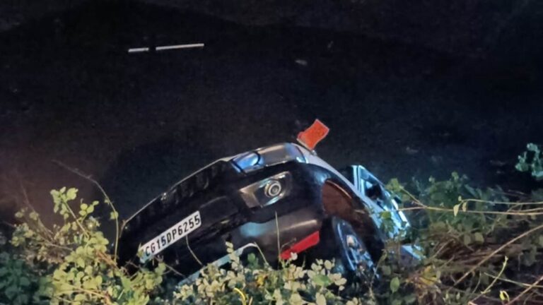 बड़ा हादसा, खदान में गिरी स्कार्पियो, हादसे से छह लोगों की मौत