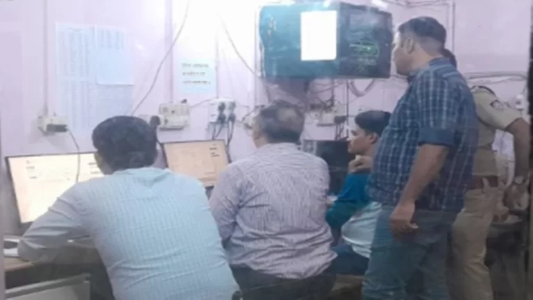 नगरपालिका में हुआ 3 करोड़ का घोटाला, पूर्व सीएमओ सहित छह कर्मचारियों पर FIR