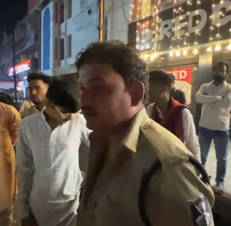 होमगार्ड जवान ने लोगो से की अभद्रता, नशे में कार को मारी टक्कर, पुलिस ने किया गिरफ्तार