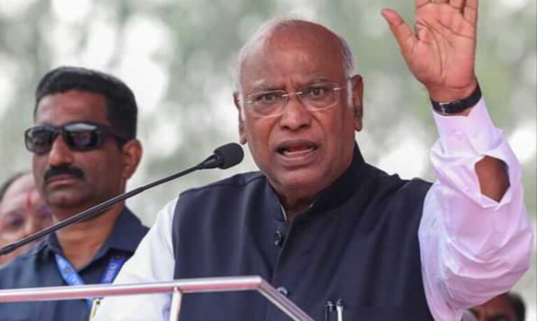 मणिपुर हिंसा को लेकर कांग्रेस अध्यक्ष मल्लिकार्जु खरगे ये क्या बोल गए