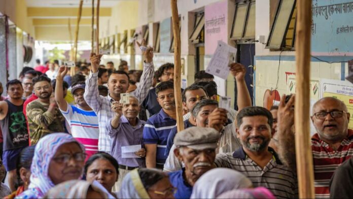 Assembly By-Elections: केरल से पंजाब तक उपचुनावों की जंग! वोटिंग का संग्राम शुरू कौन जीतेगा उपचुनाव की जंग?