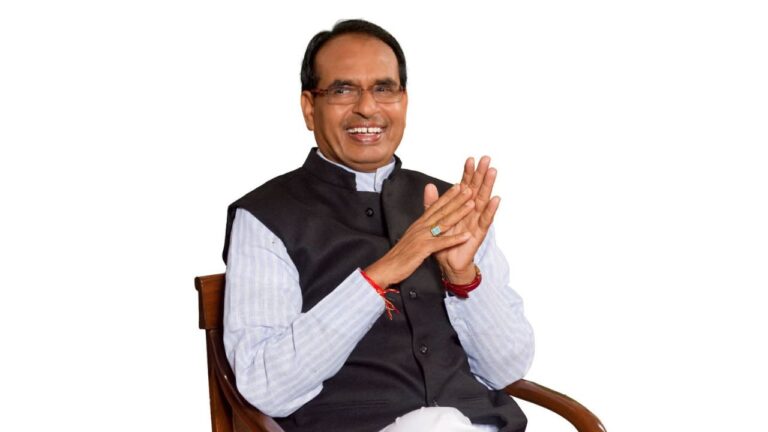 संविधान से हटेगा ‘धर्मनिरपेक्ष’? Shivraj Singh Chouhan के बयान ने भड़काई नई सियासी जंग