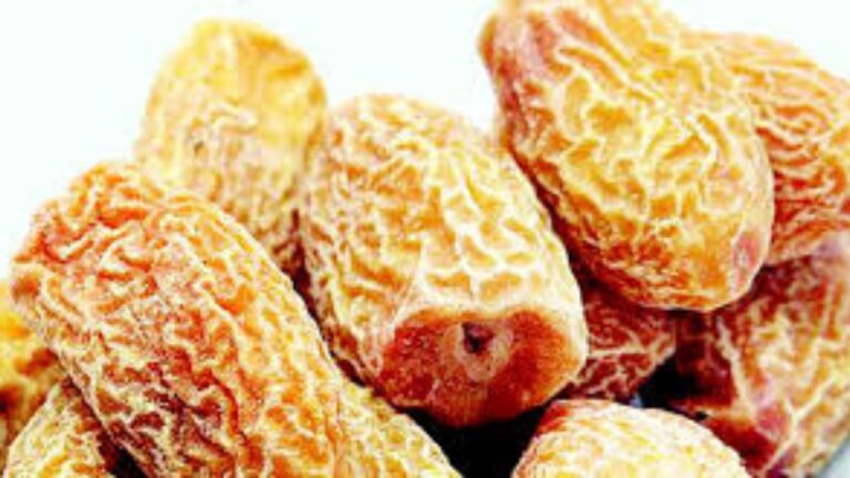 Chuara For Strength: खजूर और दूध का ये नुस्खा बना देगा आपको अंदर से फौलादी, थकावट और कमजोरी होगी गायब!