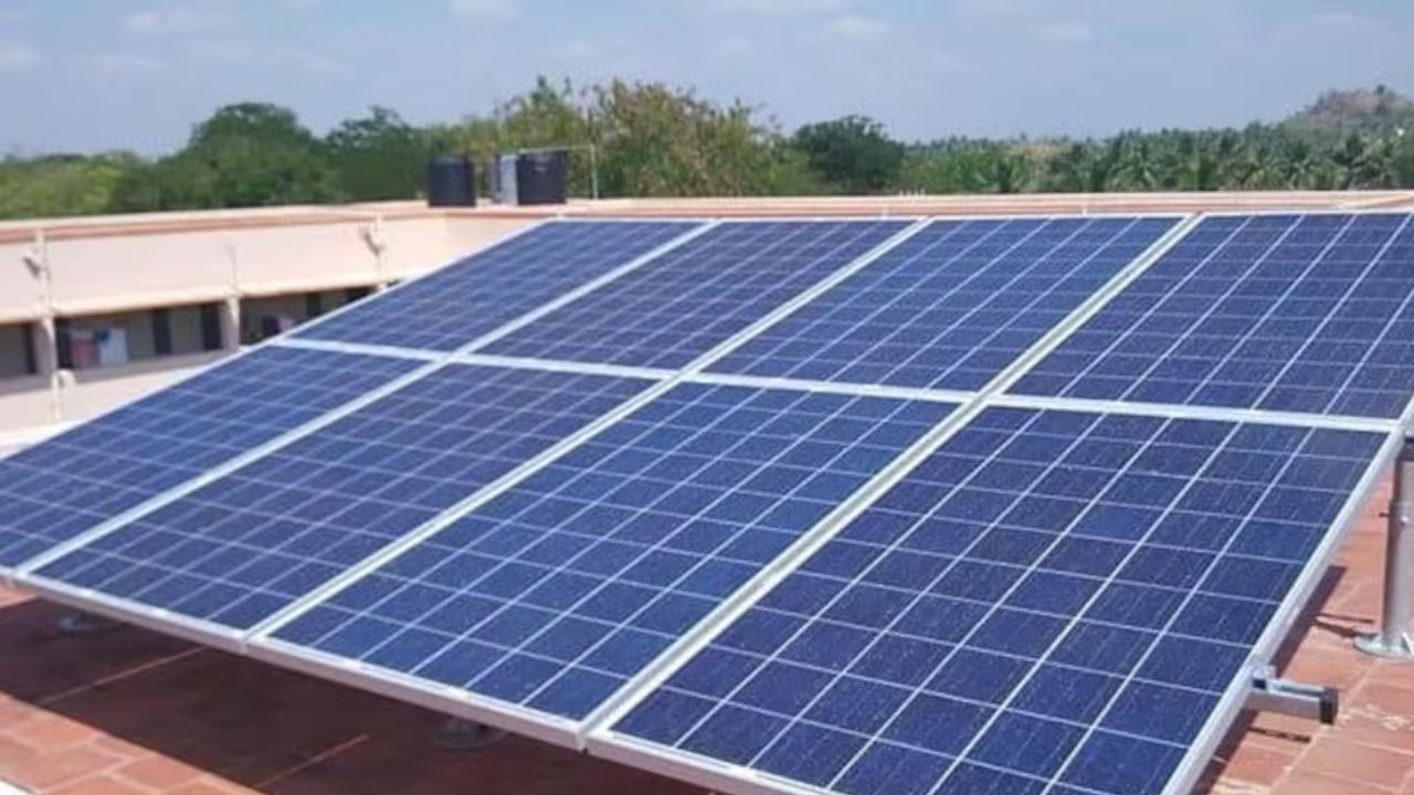 4 साल में खर्च वसूल, फिर मुफ्त बिजली – Solar Panel लगवाने का सही समय है अब 