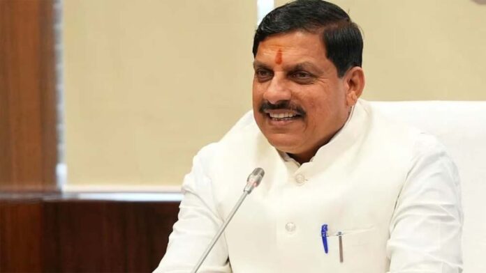 MP Ladli Behna Yojana: सीएम मोहन यादव का ऐलान! दीपावली पर मिलेगा लाड़ली बहनों को तोहफा डेढ़ हजार रुपये की घोषणा