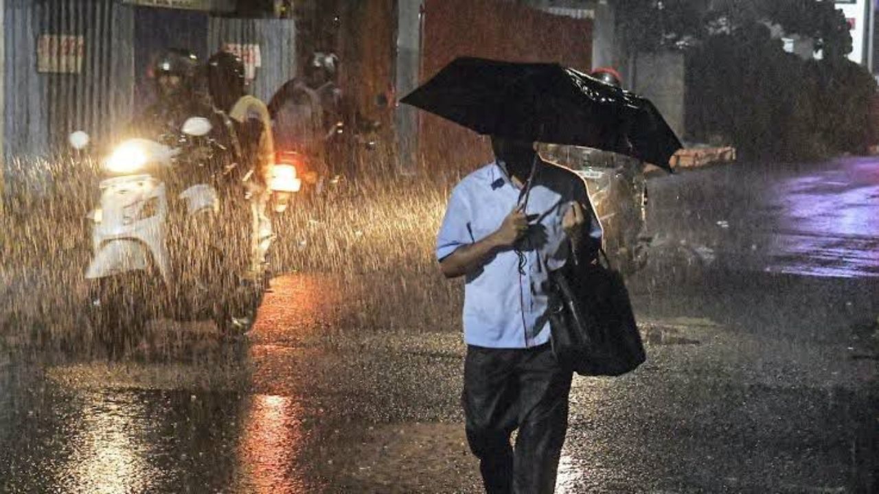 MP Weather: मध्य प्रदेश में मानसून की जबरदस्त एंट्री, 4 दिन तक नहीं थमेगी बारिश की बौछार