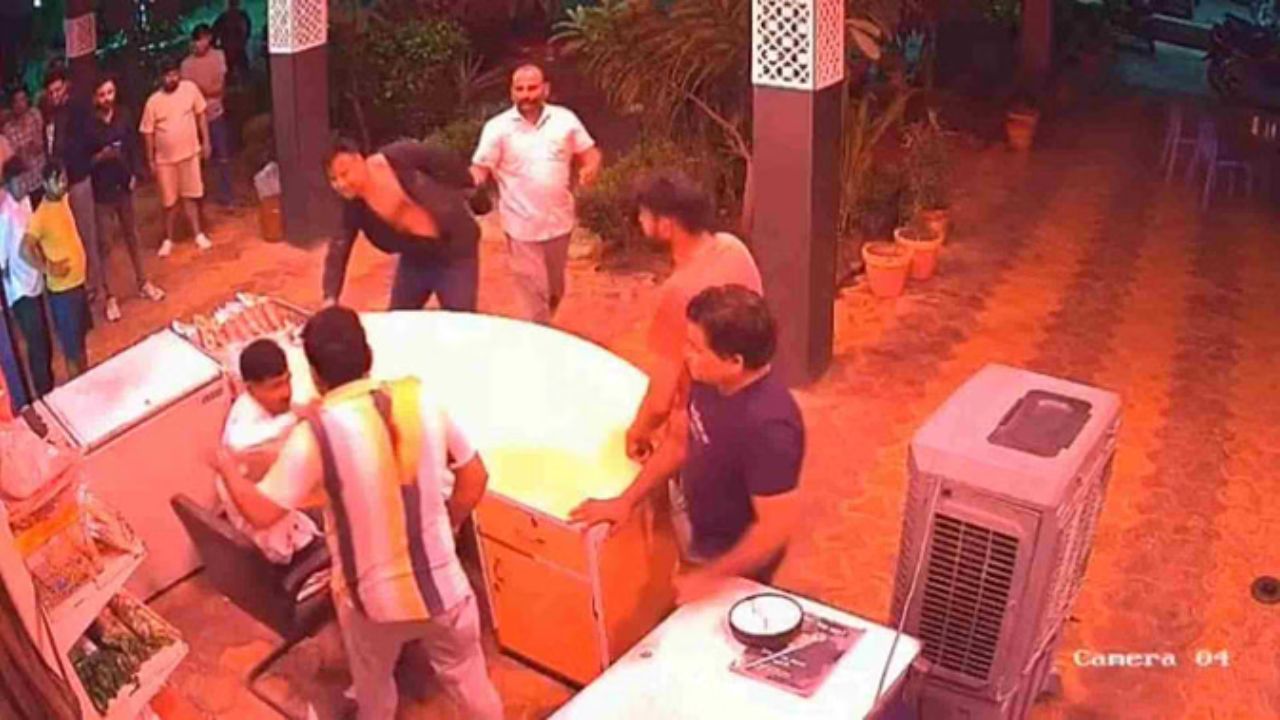 MP News: शराब पीकर मचाया बवाल, बिल मांगते ही होटल कर्मचारी पर टूटा कहर