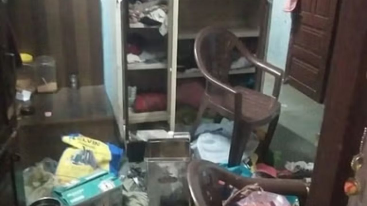 MP News: थाने में था तैनात होमगार्ड, पीछे से घर लुटा — चोरों ने की 5 लाख की सेंधमारी!