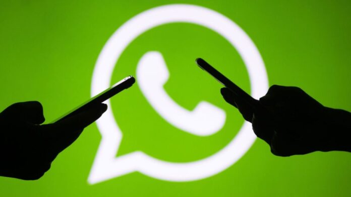 नए रिश्तों की शुरुआत सिर्फ एक इमोजी से! जानिए WhatsApp के Wave फीचर की पूरी कहानी