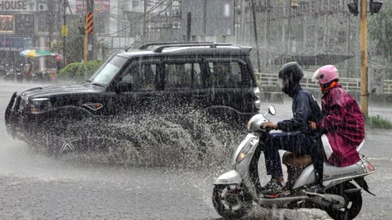 MP Weather News: दो दिन की बारिश ने बदला हालात! पुल-पुलियाएं डूबीं, सड़कों पर बहा सैलाब