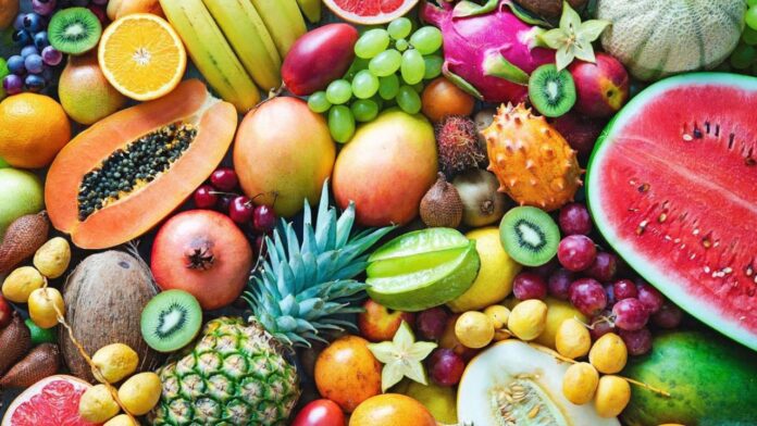 Fruit Benefits: खाली पेट फल खाने की आदत बदलेगी आपकी सेहत की तस्वीर! ये फल बनाएंगे आपको फिट