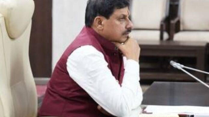 MP global Investment:  मध्यप्रदेश के मुख्यमंत्री डॉ. मोहन यादव 16 जुलाई से लेकर 19 जुलाई 2025 तक तीन दिवसीय आधिकारिक दौरे पर स्पेन में रहेंगे। इस यात्रा का उद्देश्य राज्य में निवेश, पर्यटन, खेल, संस्कृति और फिल्म निर्माण के क्षेत्रों में अंतरराष्ट्रीय सहयोग और अवसरों को बढ़ावा देना है।