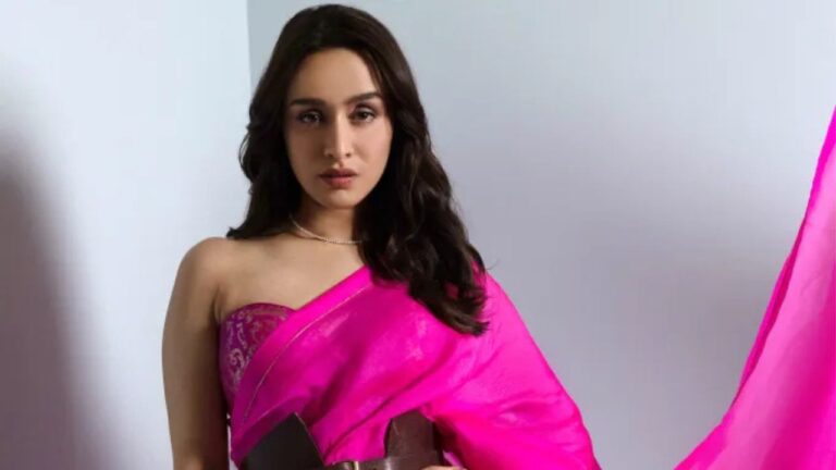 Shraddha Kapoor: स्टारकिड से सुपरस्टार बनी ये एक्ट्रेस! दीपिका-आलिया को टक्कर और प्रियंका को पीछे छोड़ने वाली बॉलीवुड की चमकती स्टार