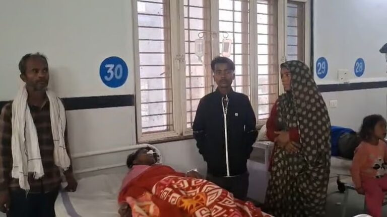 MP News: छतरपुर में किशोर ने प्रेमिका के परिवार से धमकियों के कारण बालों का डाई पी लिया