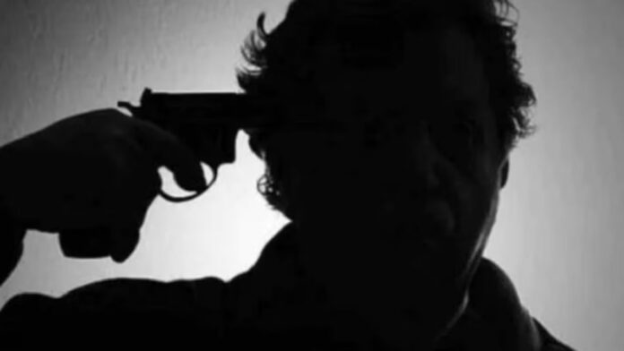 MP News: उज्जैन में प्रेम संबंध के चलते युवक ने युवती के सामने की आत्महत्या, जानें पूरा मामला