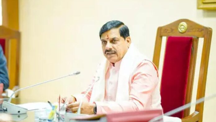 Iran War के बीच मध्य प्रदेश सरकार सतर्क, दिल्ली में 24x7 कंट्रोल रूम शुरू