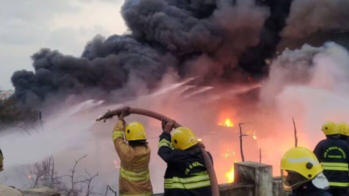 MP News: जबलपुर में स्कॉर्पियो में लगी आग, मानसिक रूप से विक्षिप्त युवक की दर्दनाक मौत