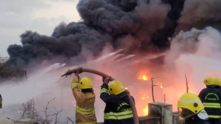 MP News: जबलपुर में स्कॉर्पियो में लगी आग, मानसिक रूप से विक्षिप्त युवक की दर्दनाक मौत