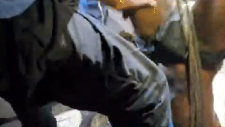 MP News: इंदौर में सीवर सफाई करते समय दम घुटने से दो कर्मचारियों की मौत, मुआवजे का ऐलान