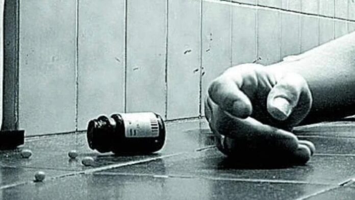 MP News: अमरवाड़ा में सूदखोरों के दबाव से 20 वर्षीय युवक ने जहर पीकर की आत्महत्या