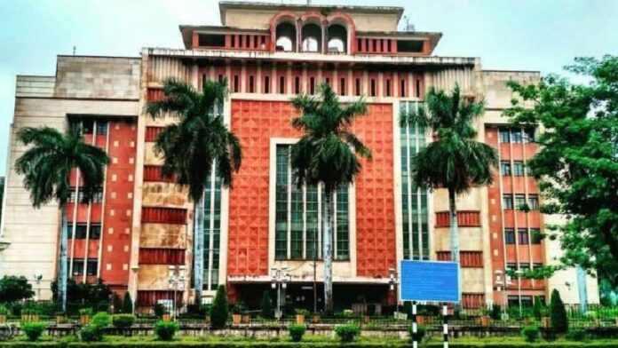 MP News: विधानसभा चुनाव के लिए 40 IAS प्रेक्षक तैनात, कौन-कौन जाएंगे बाहर राज्य से