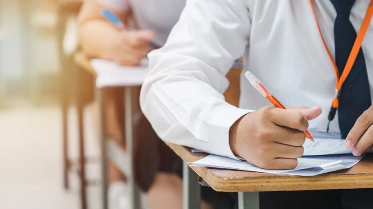 MP News: कोचिंग संचालक बना मुन्नाभाई, रेलवे भर्ती घोटाले का सनसनीखेज खुलासा