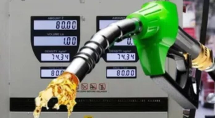 दिल्ली में बढ़े प्रीमियम पेट्रोल-डीजल के दाम, इतनी हुई एक लीटर की कीमत