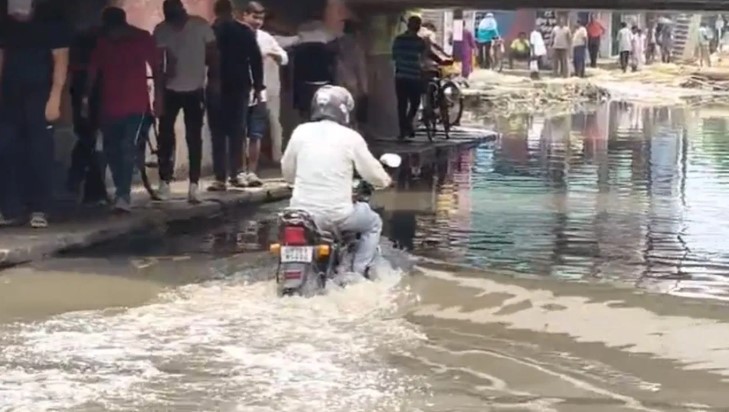 भागलपुर फ्लाईओवर बना मुसीबत 100 मीटर के लिए 2 किलोमीटर का चक्कर