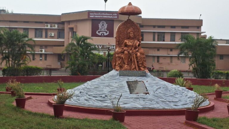 Ujjain news: पूर्व सांसद और विधायक समेत छह लोगों को मिला आवास खाली करने का नोटिस