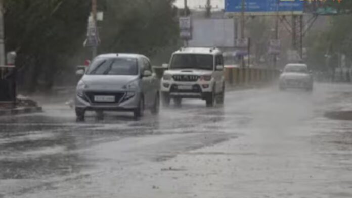 MP News: ग्वालियर चंबल सागर में मौसम ने ली करवट 18 जिलों में बारिश का अलर्ट जारी