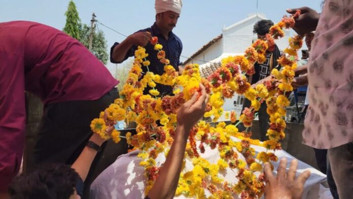 MP News: डूंगरिया वाला की अंतिम यात्रा में उमड़ा जनसैलाब भावुक हुआ पूरा सिवनी