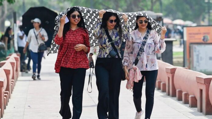 MP Weather: भोपाल में रिकॉर्ड गर्मी के बाद बारिश और आंधी का बड़ा अलर्ट आया