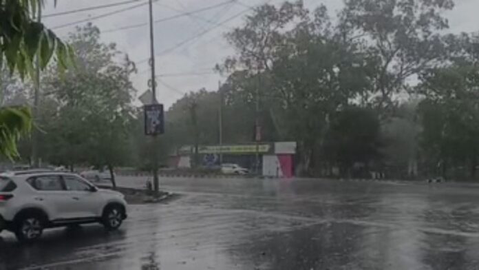 MP Weather: तेज हवाएं ओलावृष्टि और बारिश का कहर. मध्य प्रदेश में 9 अप्रैल तक अलर्ट जारी