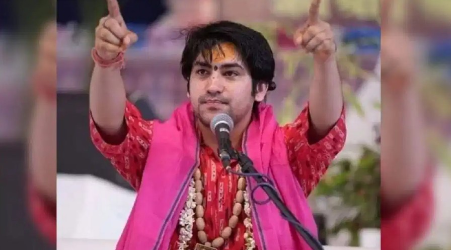 AI के दौर में ‘HI’ की जरूरत! धीरेंद्र शास्त्री ने दिया नया मंत्र, बताया क्या है हिंदुत्व इंटेलिजेंस