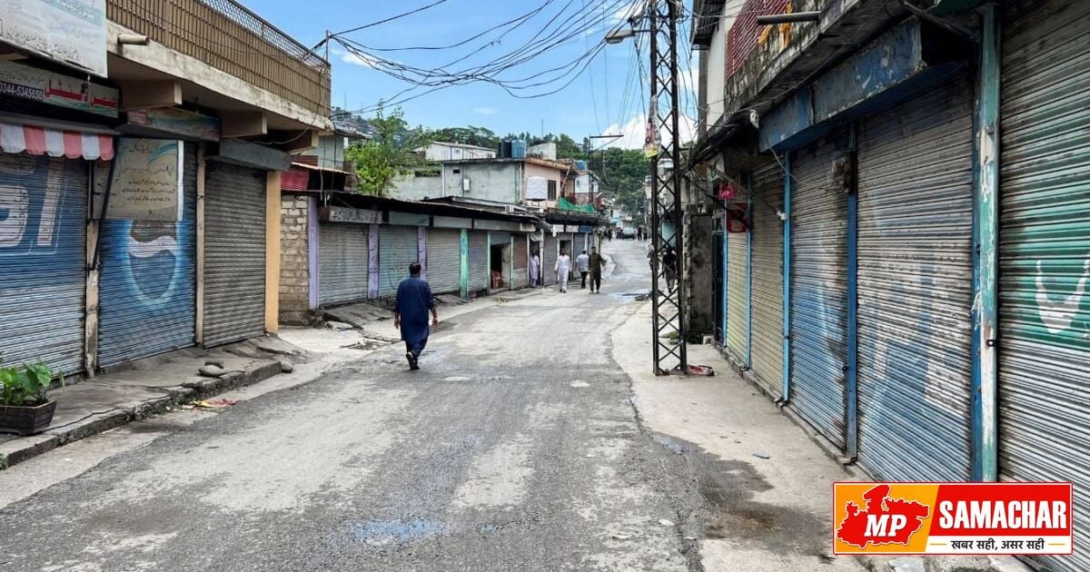 पीओके में चुनाव का सन्नाटा: मतदान केंद्रों पर नहीं पहुंचा एक भी वोटर