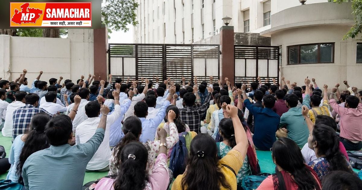 शिक्षक भर्ती में नियम-49 का पेंच: DPI के बाहर चयनित अभ्यर्थियों का 15 दिवसीय धरना शुरू