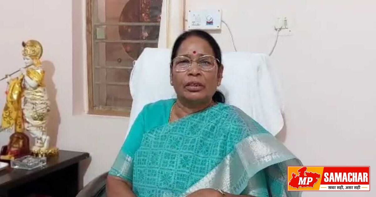 मल्लिकार्जुन खड़गे के बयानों पर सुमित्रा वाल्मीकि का तीखा हमला, कहा- मंच नहीं, अपनी सोच सुधारें
