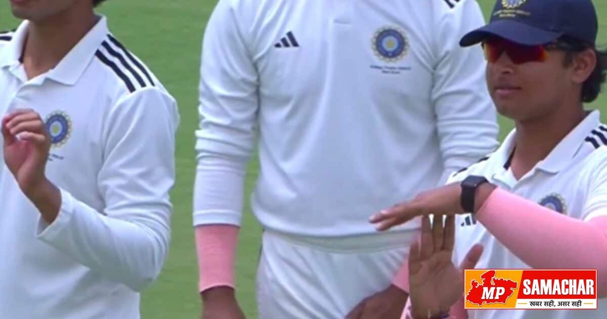 दलीप ट्रॉफी में वैभव सूर्यवंशी का साहसिक फैसला, DRS लेकर पलटा मैच का रुख