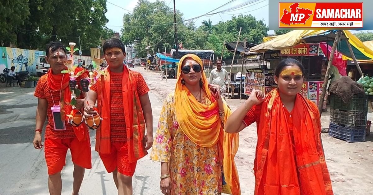 बेटे की सलामती की मन्नत पूरी होने पर रामसूरत ने निकाली कांवड़ यात्रा