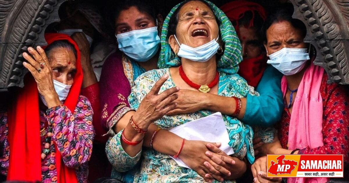 नेपाल बाढ़: शव नंबर 1003 के लिए तीन परिवारों का दावा, अपनों की तलाश में बिखरा दर्द